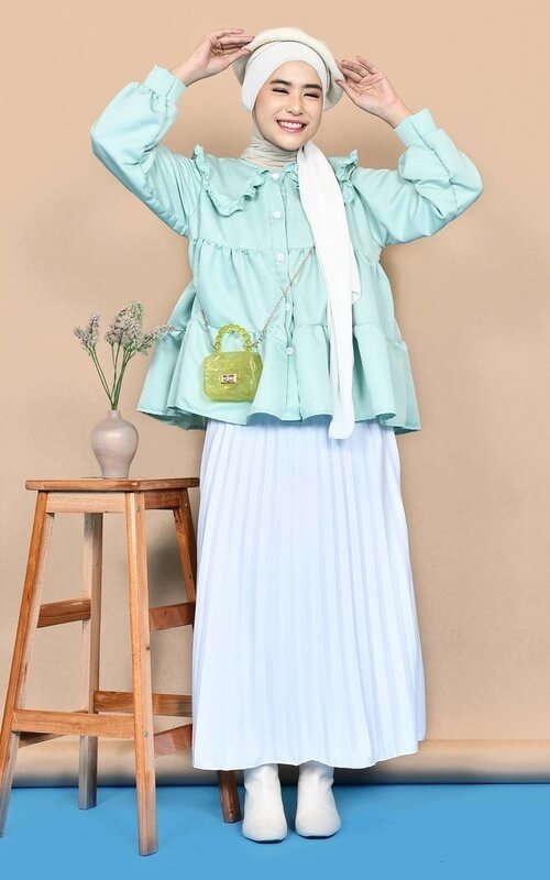 Blouse Mint untuk Penampilan Elegan