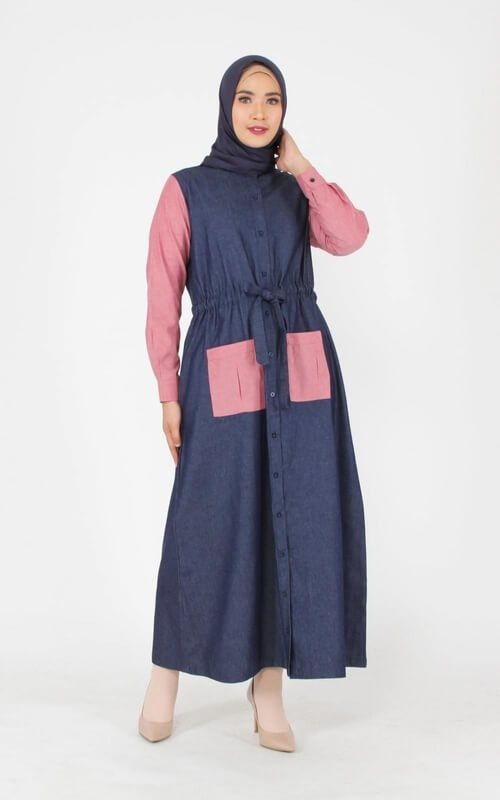 Gamis Polos Kombinasi Warna Pink dan Denim