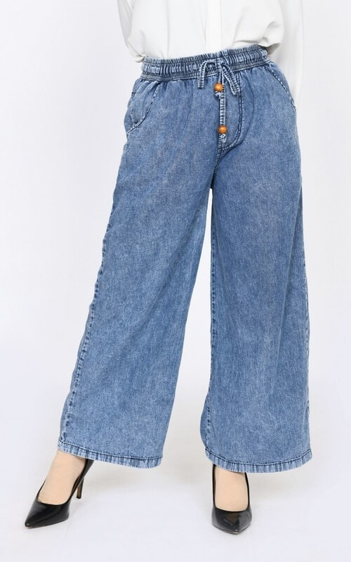 Wide Leg Jeans