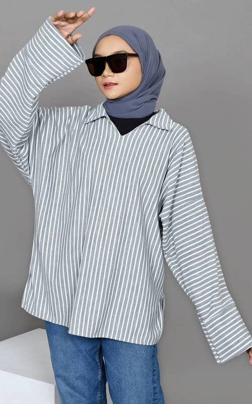 Blouse Oversize Garis-garis