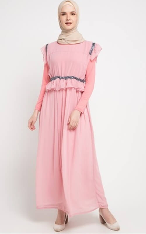 Dress Ruffle Tanpa Lengan dengan Manset