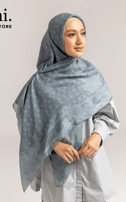 Hijab Motif Monogram