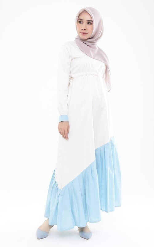 Dress Tunik Split Asimetris dengan Karet