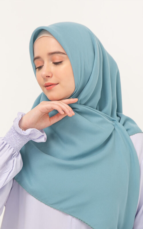 Hijab Milky Blue