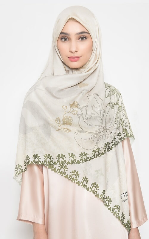 Hijab Syar’i Segi Empat Motif Floral
