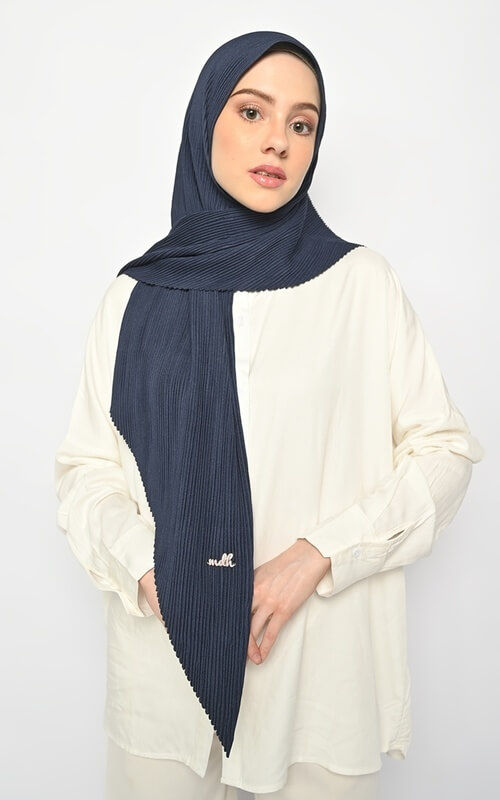 Jilbab Instan Terbaru Warna Navy