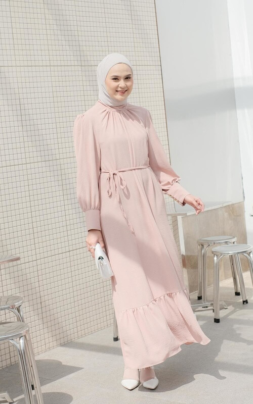 Gamis Polos Warna Pink Muda