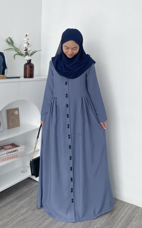 Gamis Longgar Aksen Kancing