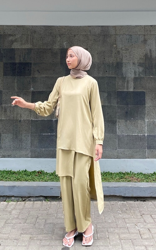 Model Baju Setelan Asimetris