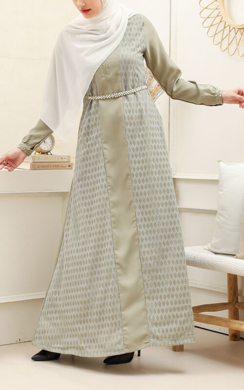 Dress Sage Bermotif