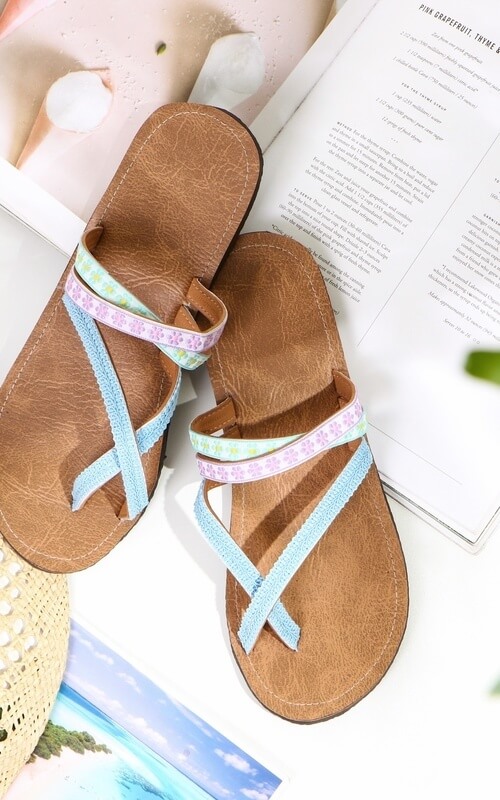 Sandal Jepit Model Silang