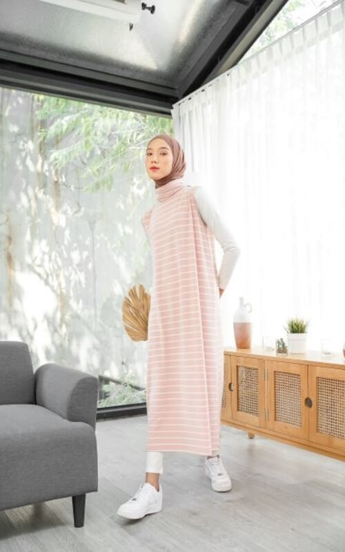 Dress Garis Garis Panjang