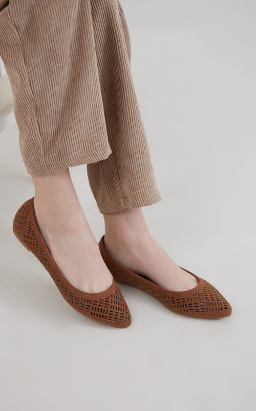 Flat Shoes Coklat Model Jaring