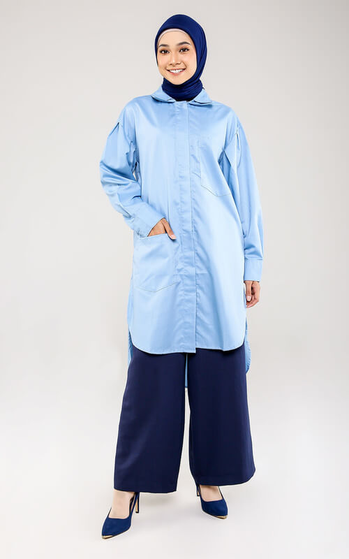 OOTD Kemeja Biru dan Celana Biru Dongker