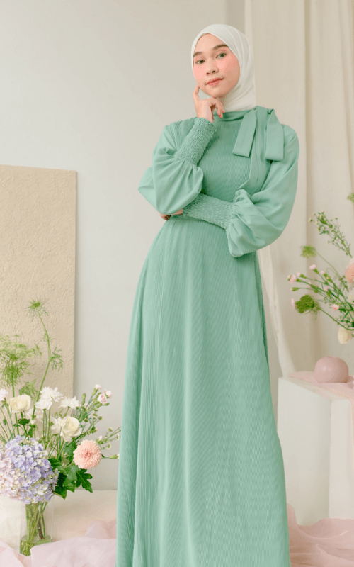 Gamis Hijau Polos Plisket