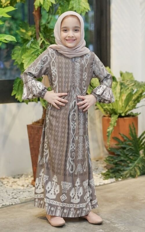 Gamis Coklat Belah Tengah