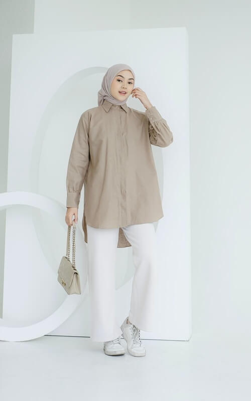 Kemeja Oversize Model Kasual