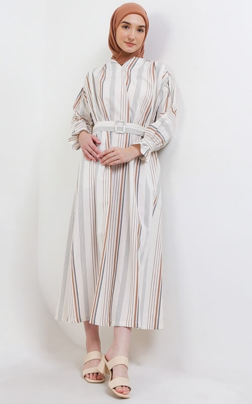 Gamis Garis dengan Ikat Pinggang