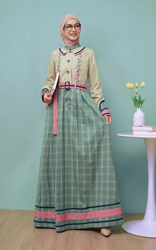 Gamis Kotak-kotak Warna Soft