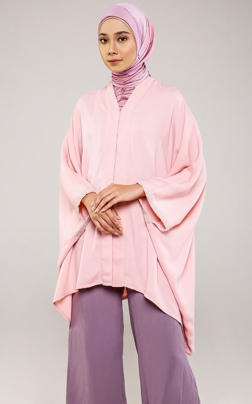 Baju Pink Dusty dan Celana Ungu Polos