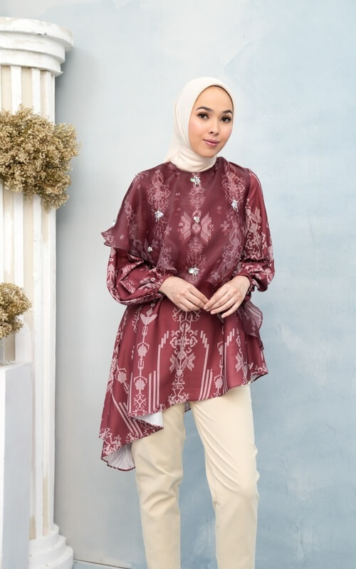 Blouse Merah Keunguan