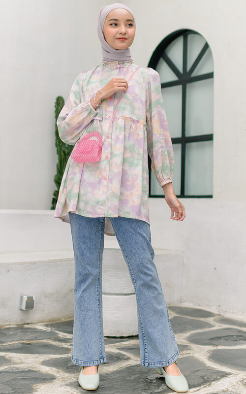 Blouse Tie Dye dan Celana Cutbray