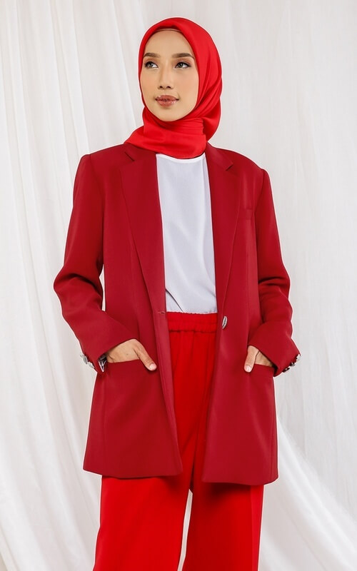 Blazer Elegan Merah Dengan Inner Putih