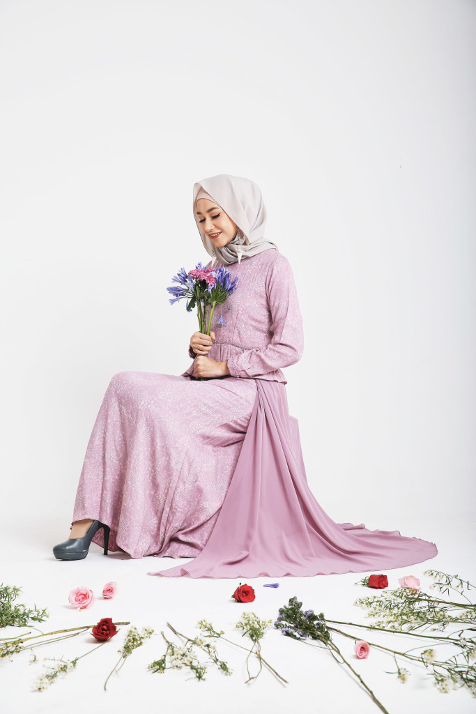 Mix and match baju muslim untuk lamaran 6