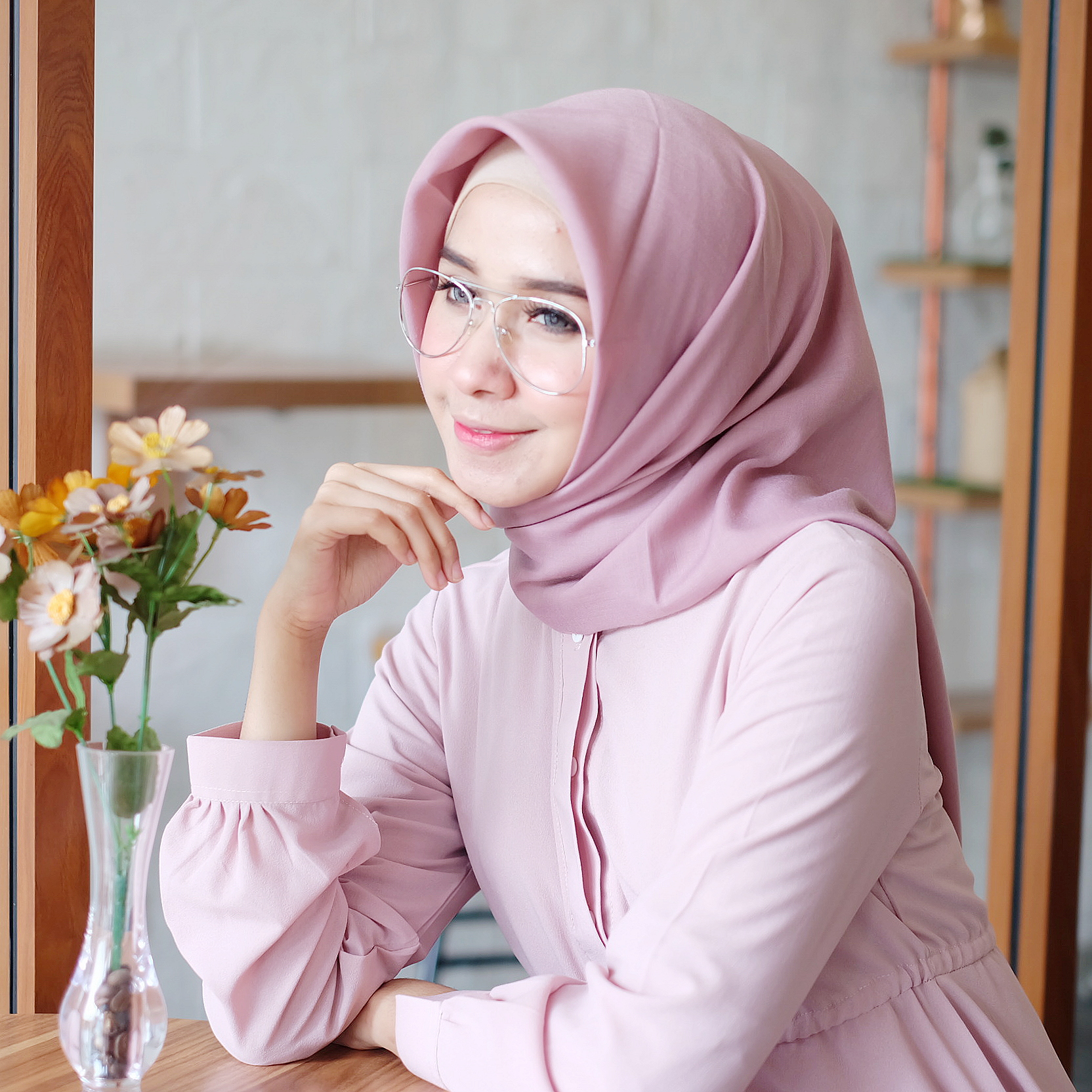 Inspirasi Gaya dengan Jilbab Polos - Pastel Color