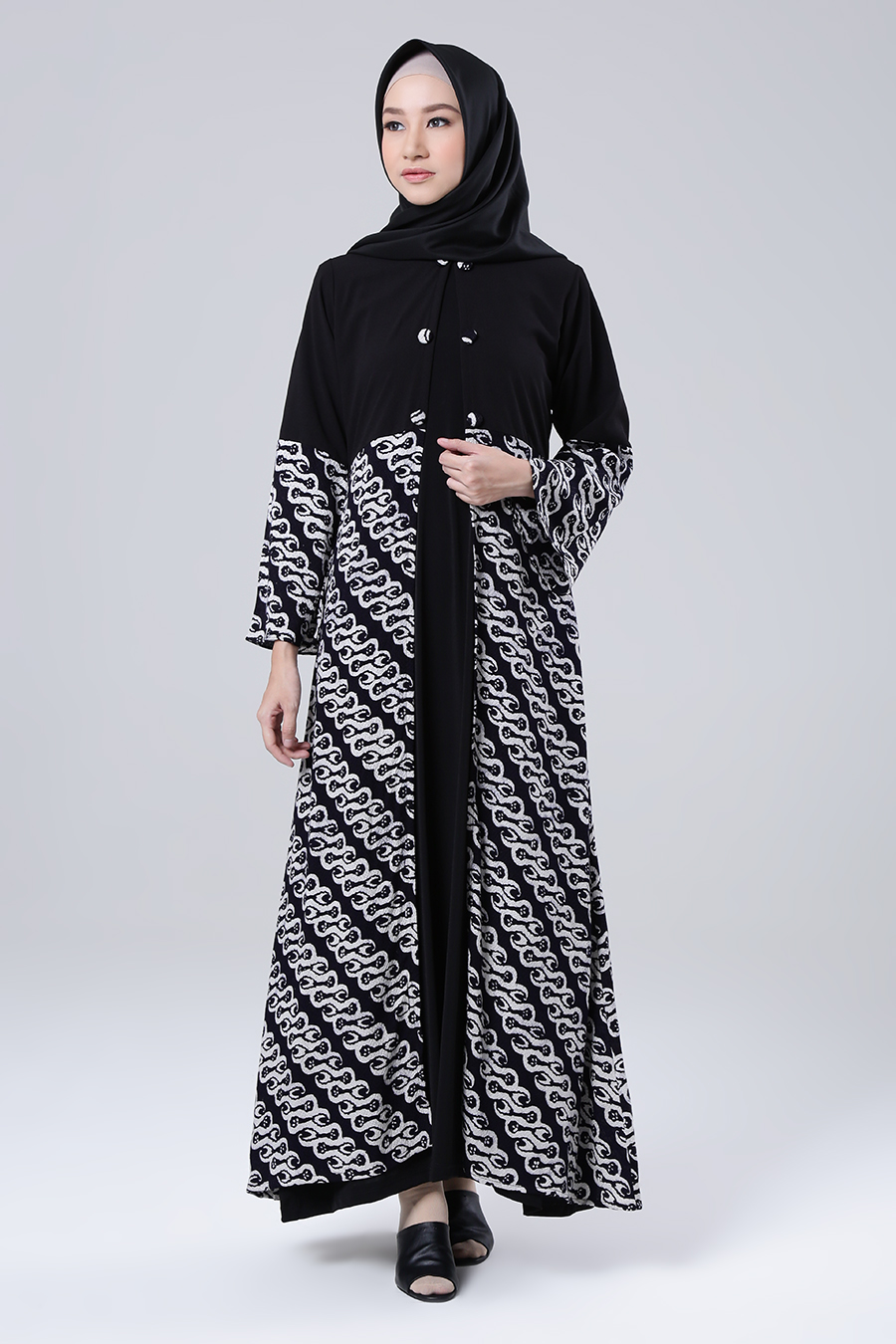 Padu Padan Baju Kantor Batik untuk Muslimah - Dress