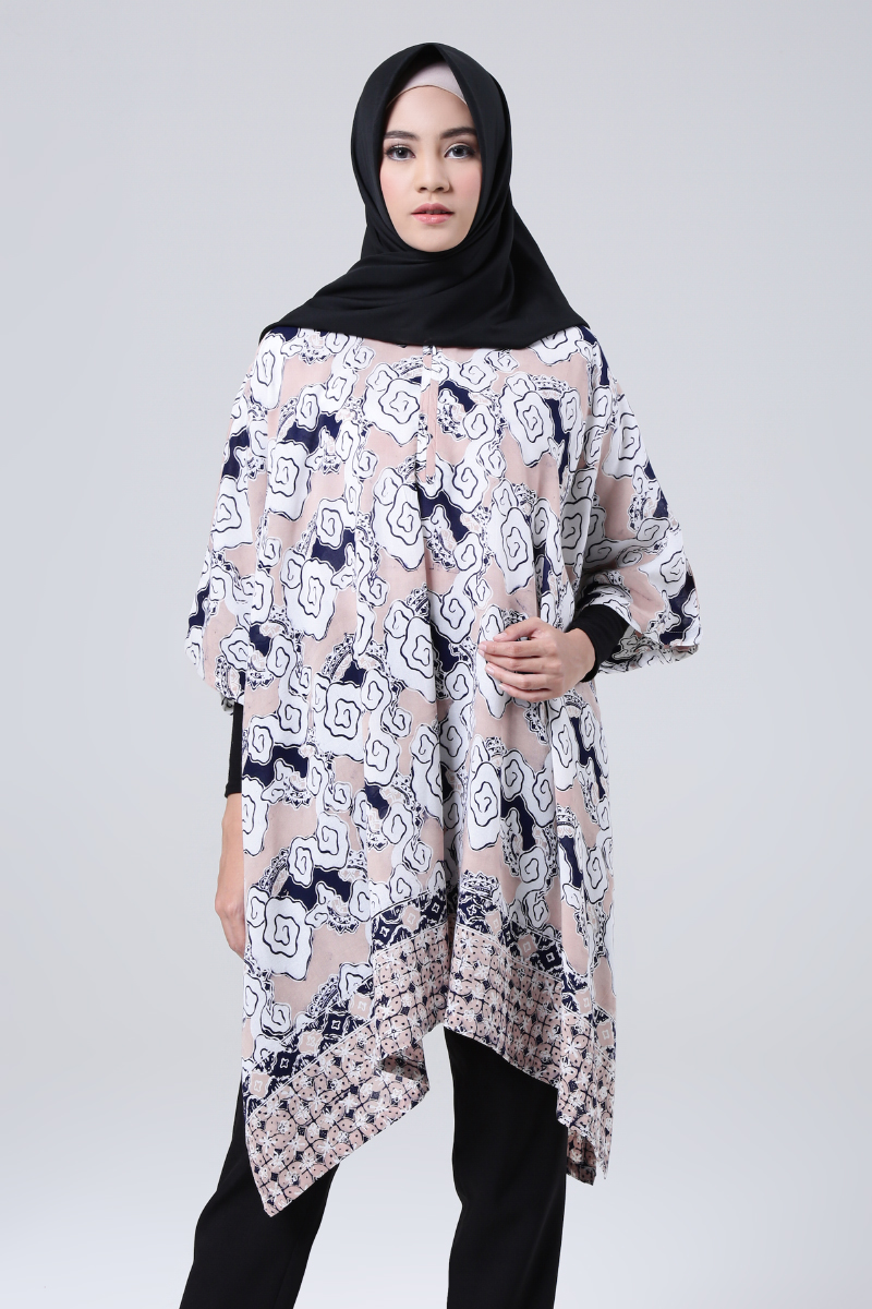 Padu Padan Baju Kantor Batik untuk Muslimah - Baju Tunik