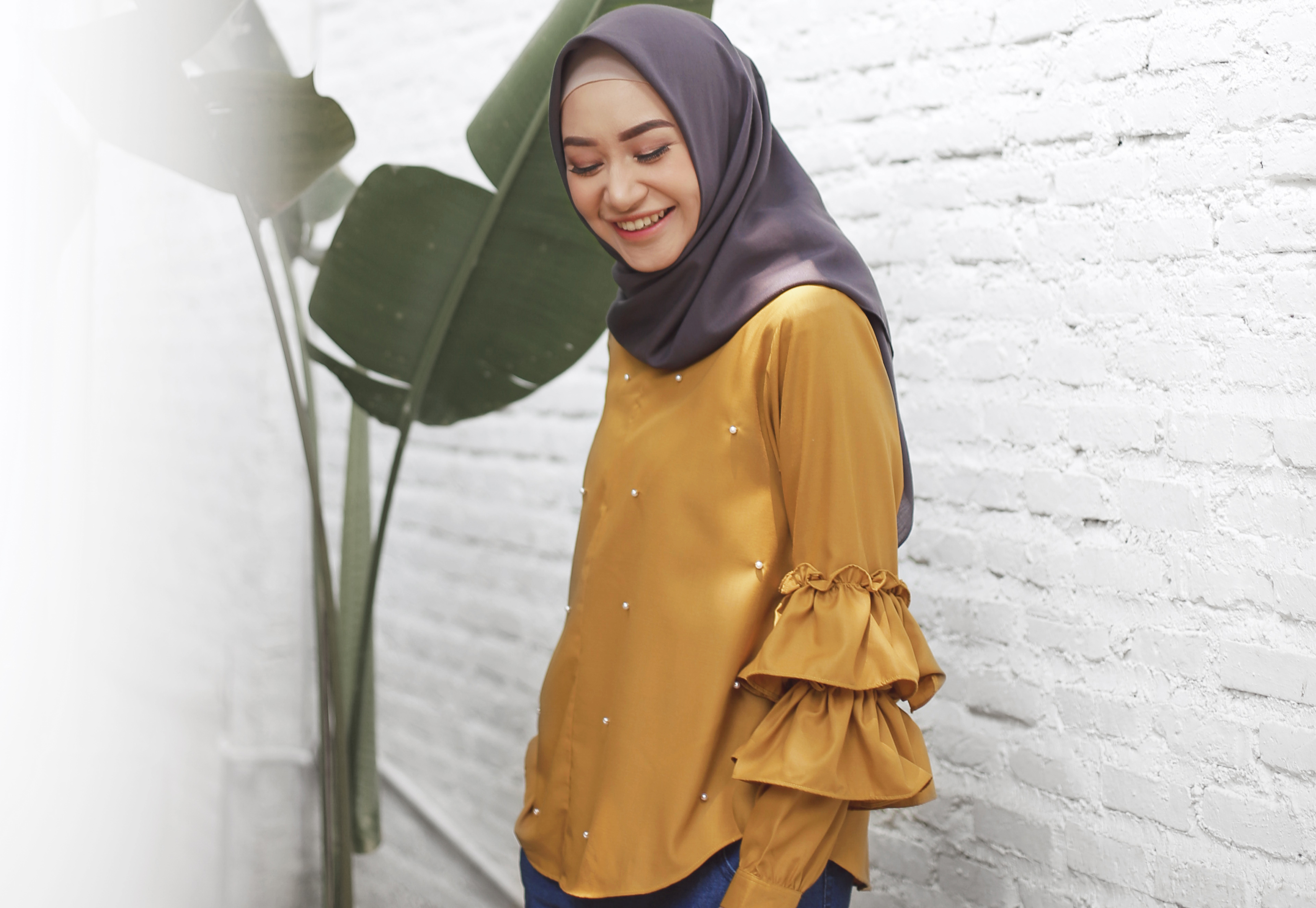 Paling Baru Jilbab Untuk Baju Warna Kuning Kunyit