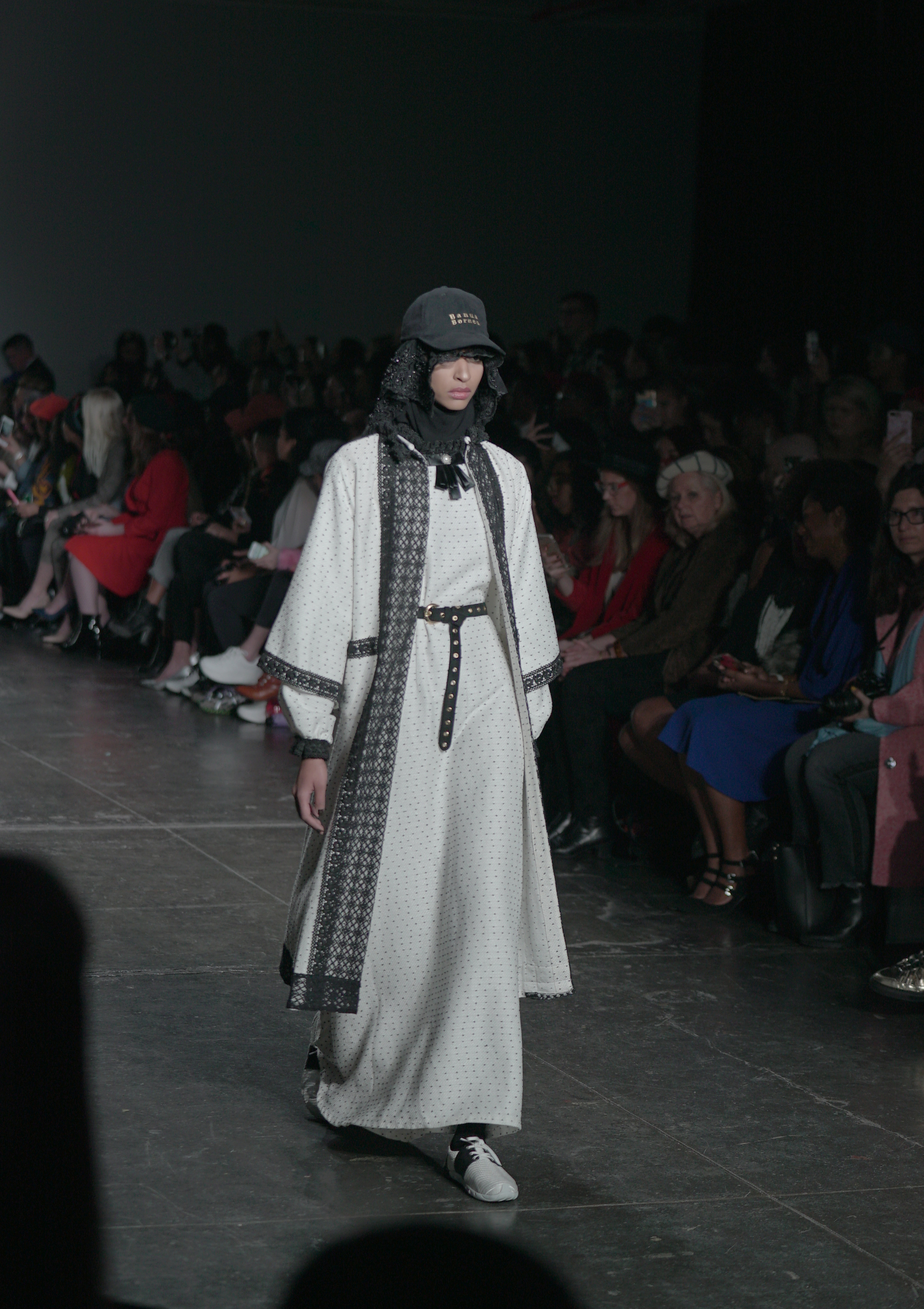 Busana hijab mencuri perhatian di NYFW 2018