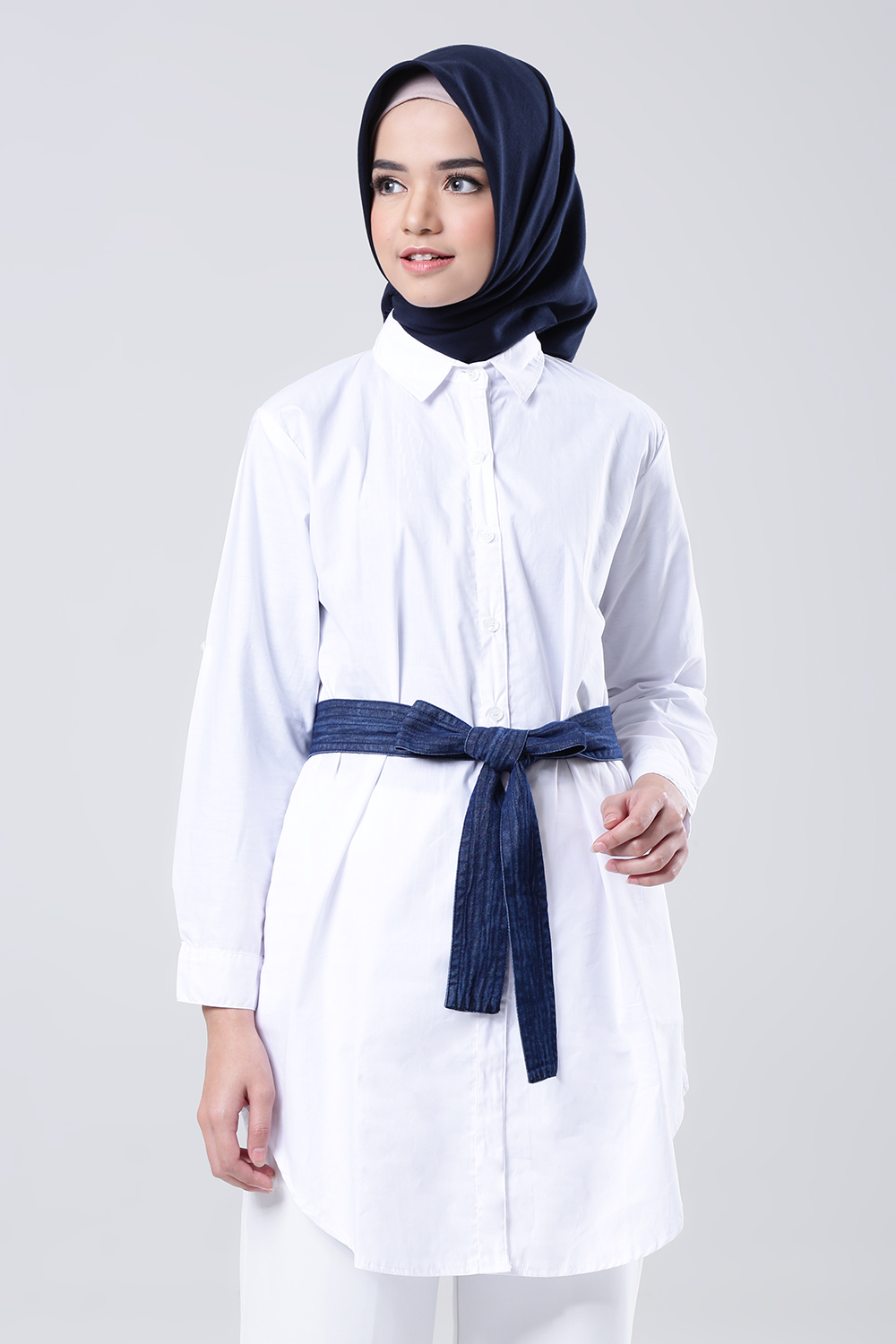 baju tunik putih