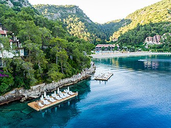 Alarko Turizm Grubu Başkanı Edip İlkbahar Ve Ekibi, Dünya Çapında Ödüllerle Yeni Sezona Hazırlanıyor