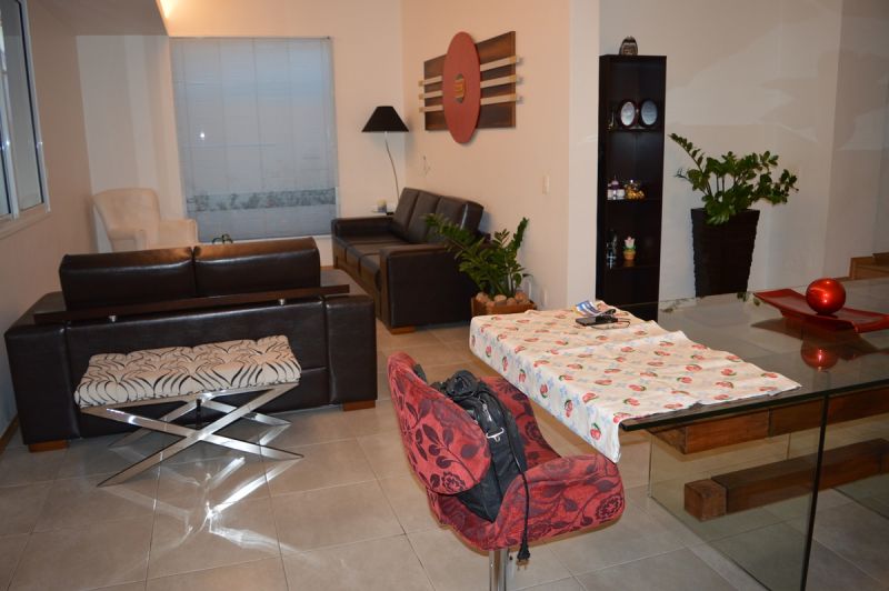 Casa, 3 quartos, 230 m² - Foto 9