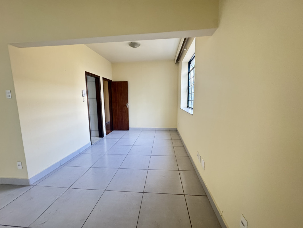 Apartamento, 3 quartos, 93 m² - Foto 2