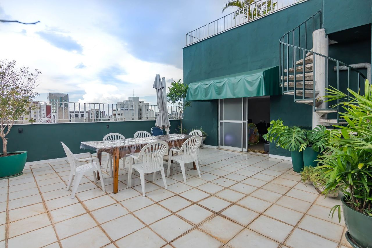 Cobertura, 3 quartos, 248 m² - Foto 1