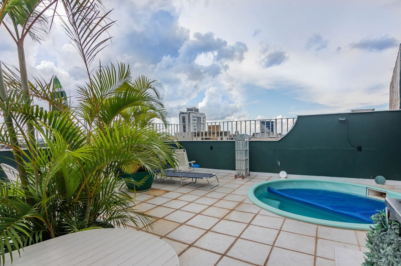 Cobertura, 3 quartos, 248 m² - Foto 2