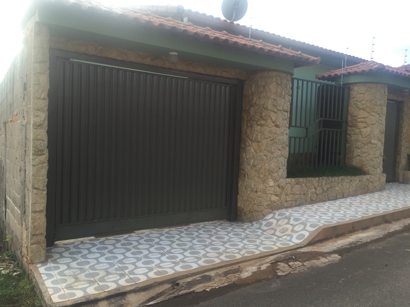 Casa, 6 quartos, 200 m² - Foto 1