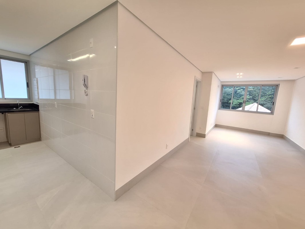 Apartamento, 3 quartos, 80 m² - Foto 2