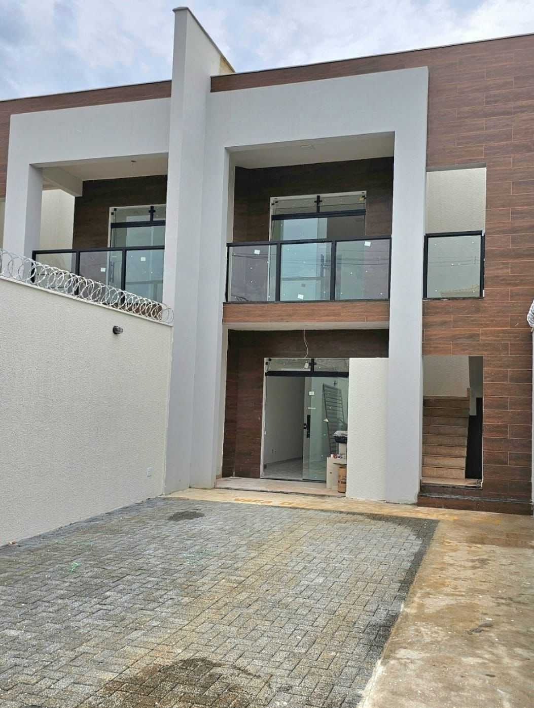 Casa, 2 quartos, 175 m² - Foto 1