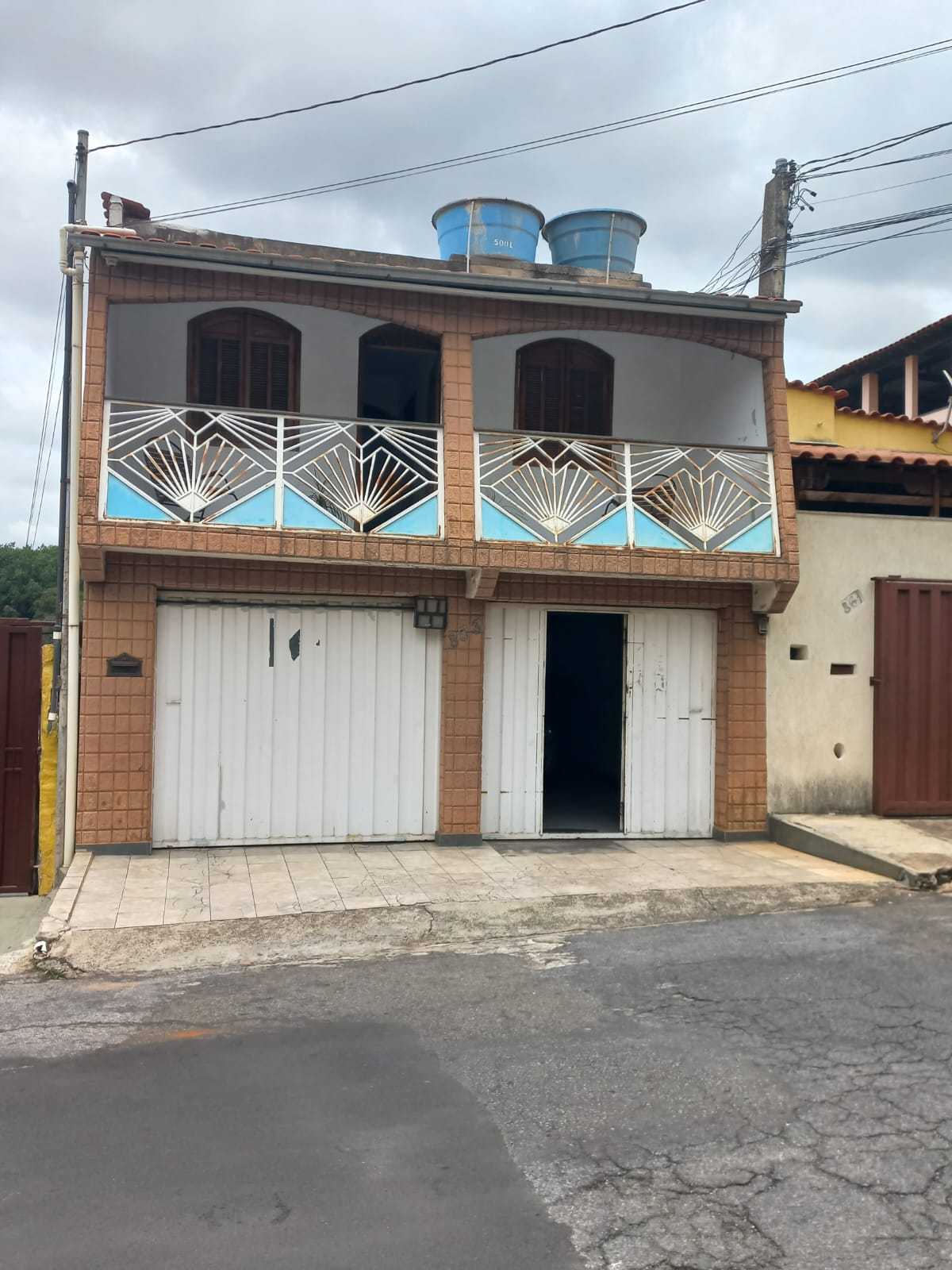 Casa, 3 quartos, 180 m² - Foto 1