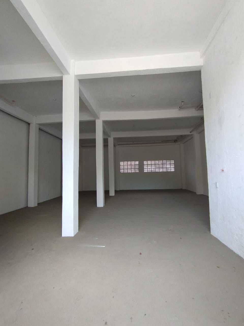 Loja-Salão, 200 m² - Foto 2
