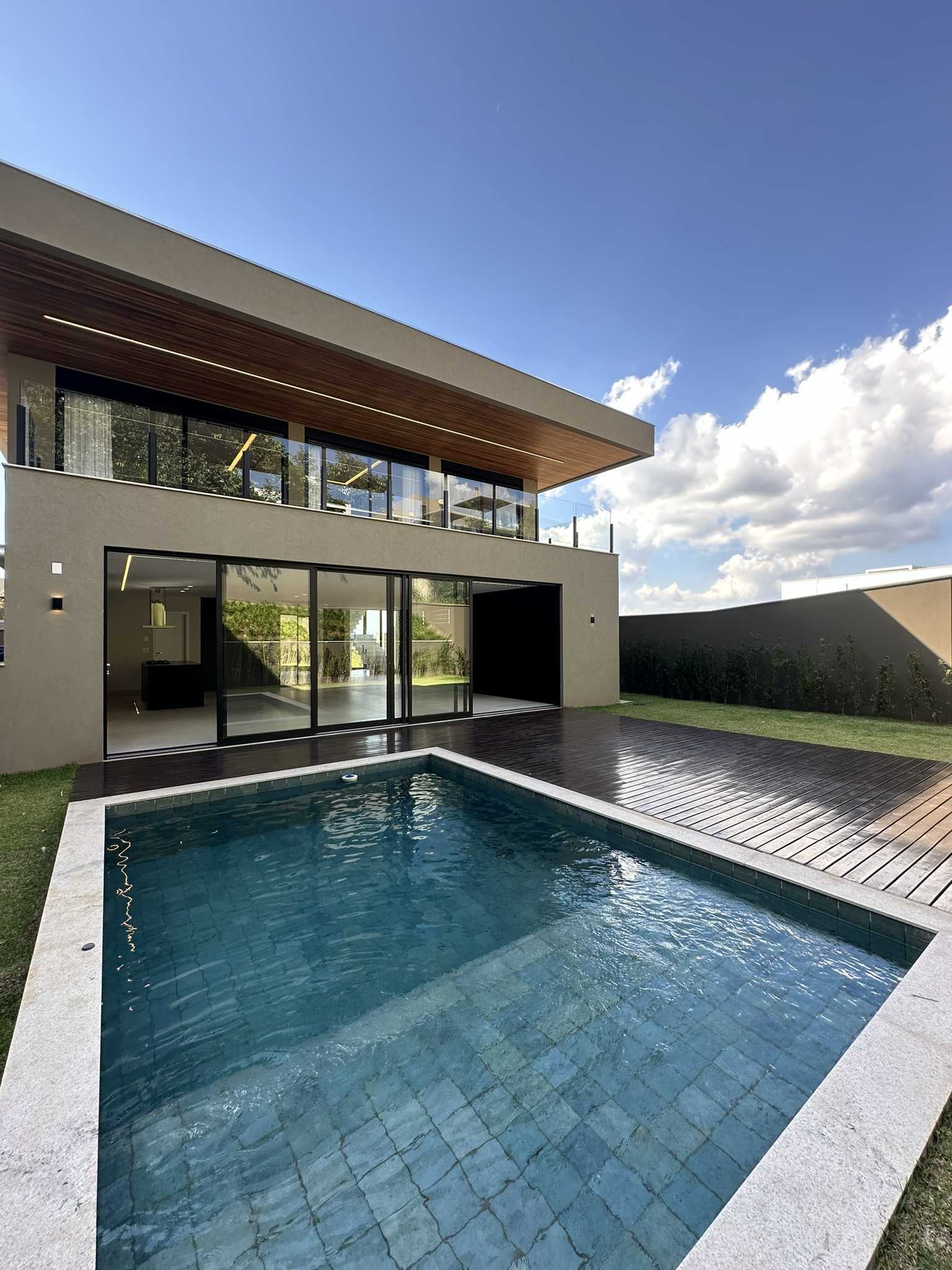 Casa de Condomínio, 4 quartos - Foto 1