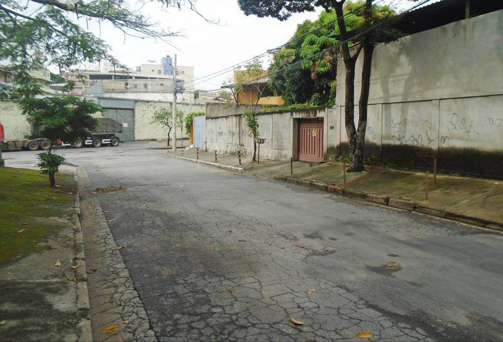 Casa, 5 quartos, 360 m² - Foto 3