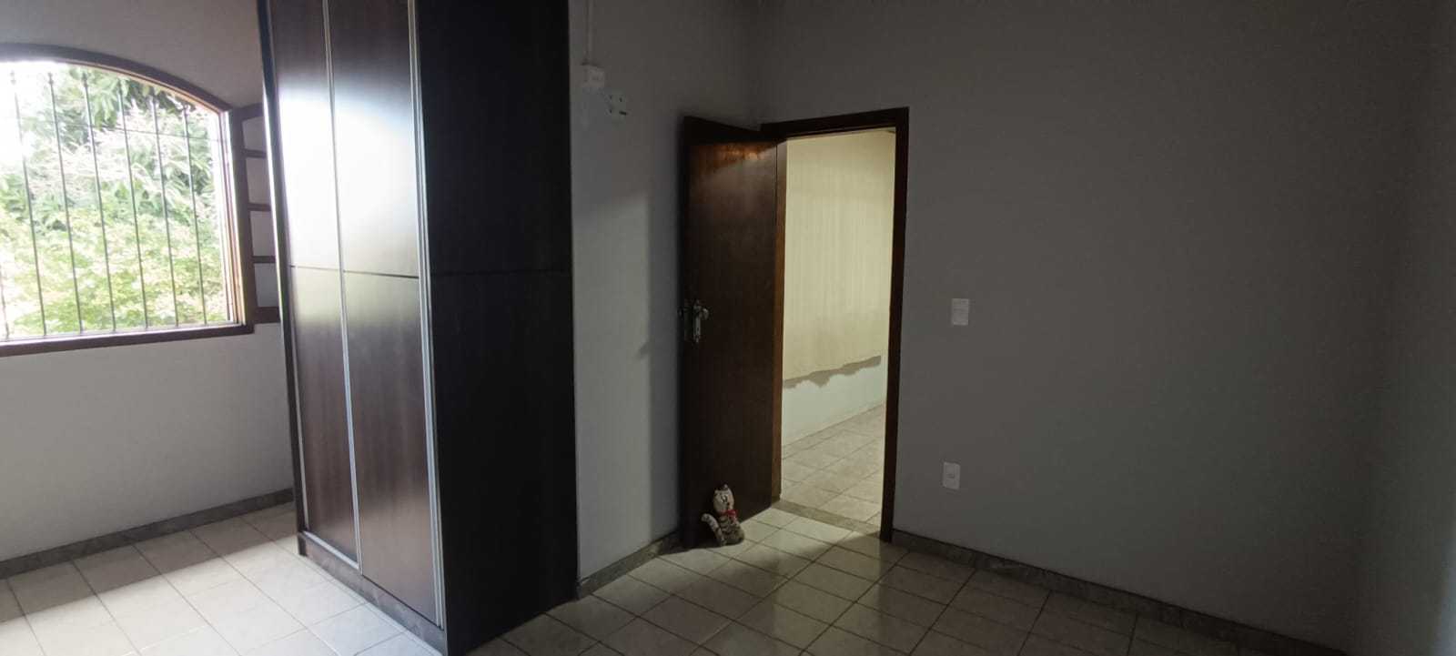 Casa, 3 quartos, 254 m² - Foto 13