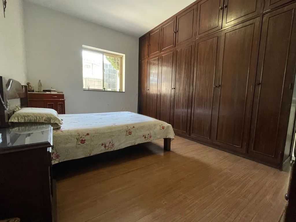 Casa, 4 quartos, 240 m² - Foto 24