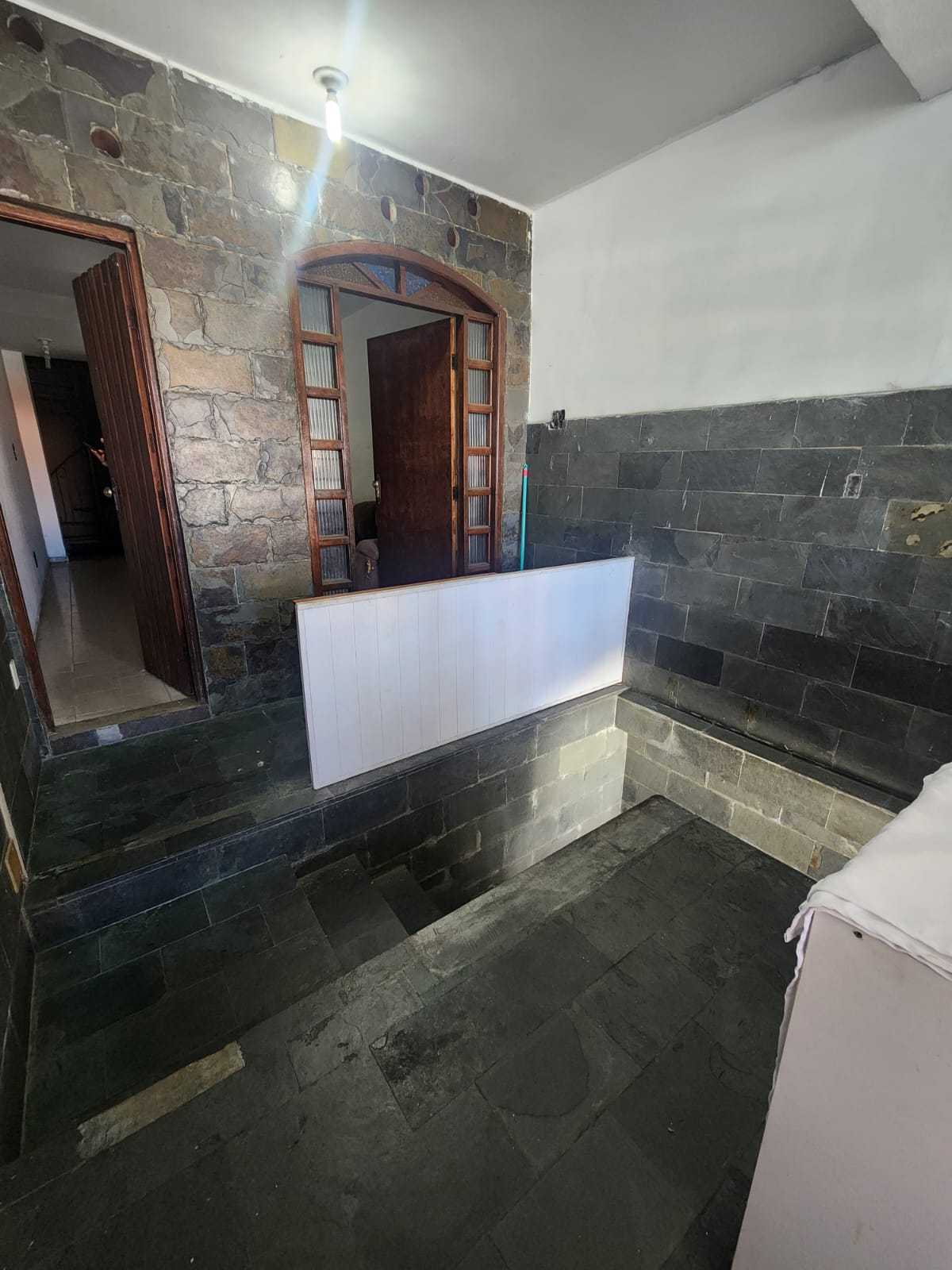 Casa, 5 quartos, 118 m² - Foto 3