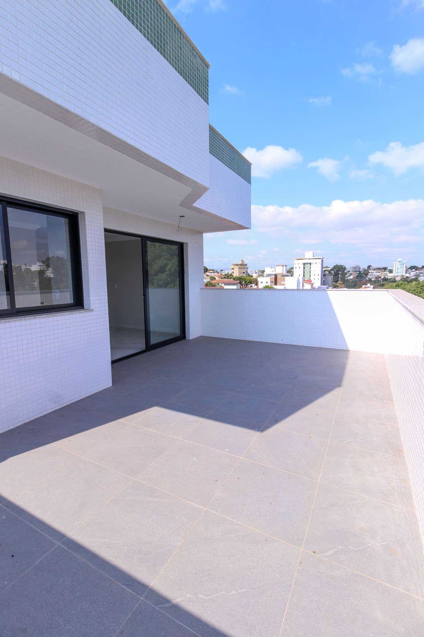 Cobertura, 3 quartos, 140 m² - Foto 1